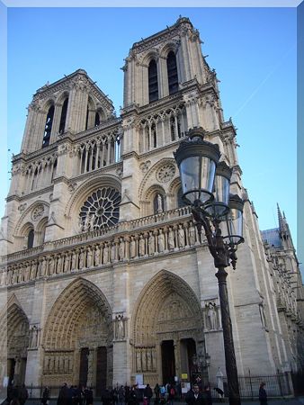 P2330041