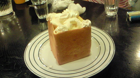 201104092041000