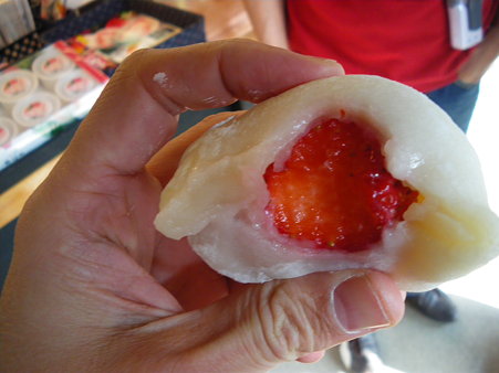 いちごプラザのいちご大福（使用後）