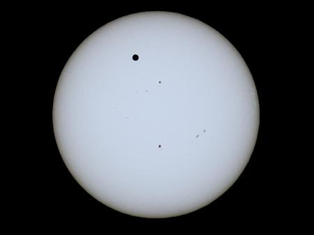 201206061045-太陽（トリミング)