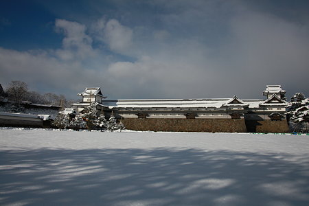 金沢城と雪(2)