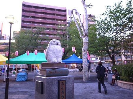 中池袋公園ふくろう像