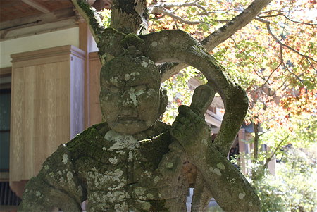 (14)長安寺石造仁王像　阿形