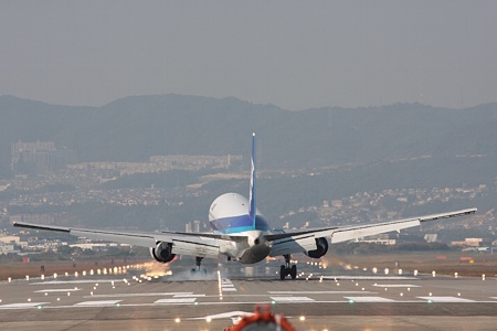 RWY32L ana 181