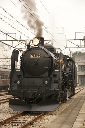 国鉄C61型蒸気機関車20号機