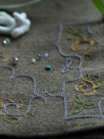 刺繍のショール