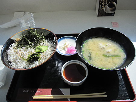 ジャコ丼