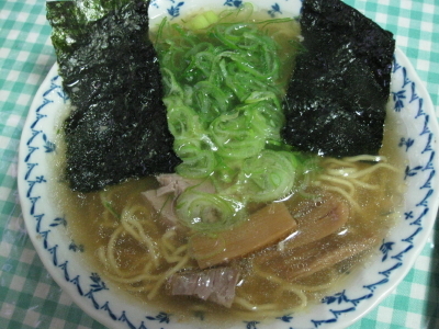 角煮の〆は煮汁利用のラーメン