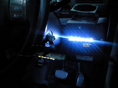 201103061758000