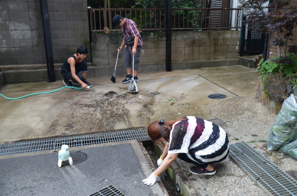 一家四人総出での草刈り＆掃除作業
